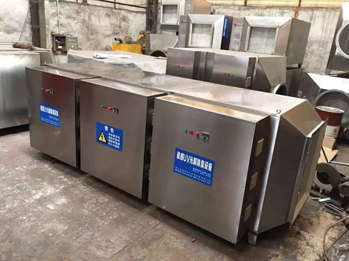 光催化氧化法處理VOCs的技術(shù)利用光催化氧化技術(shù)可以高效降解或完全礦化常見(jiàn)的氣相有機(jī)污染物，而不產(chǎn)生二次污染