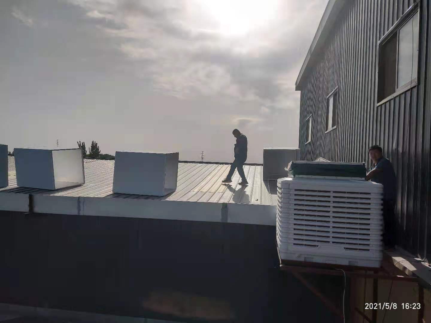 濰坊模具成型車間廠房怎么換氣通風(fēng)的？